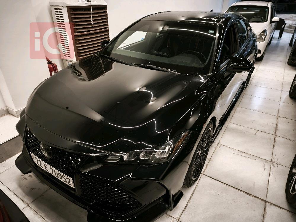 تويوتا أفالون